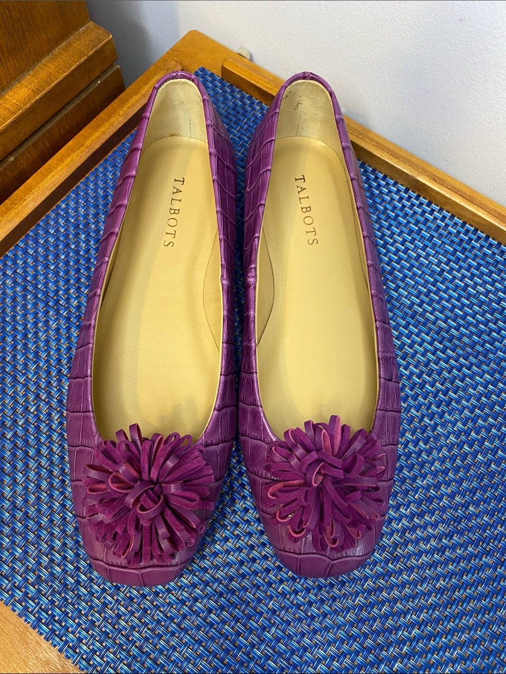 Talbots sz. 8 purple leather flats, sz. 8